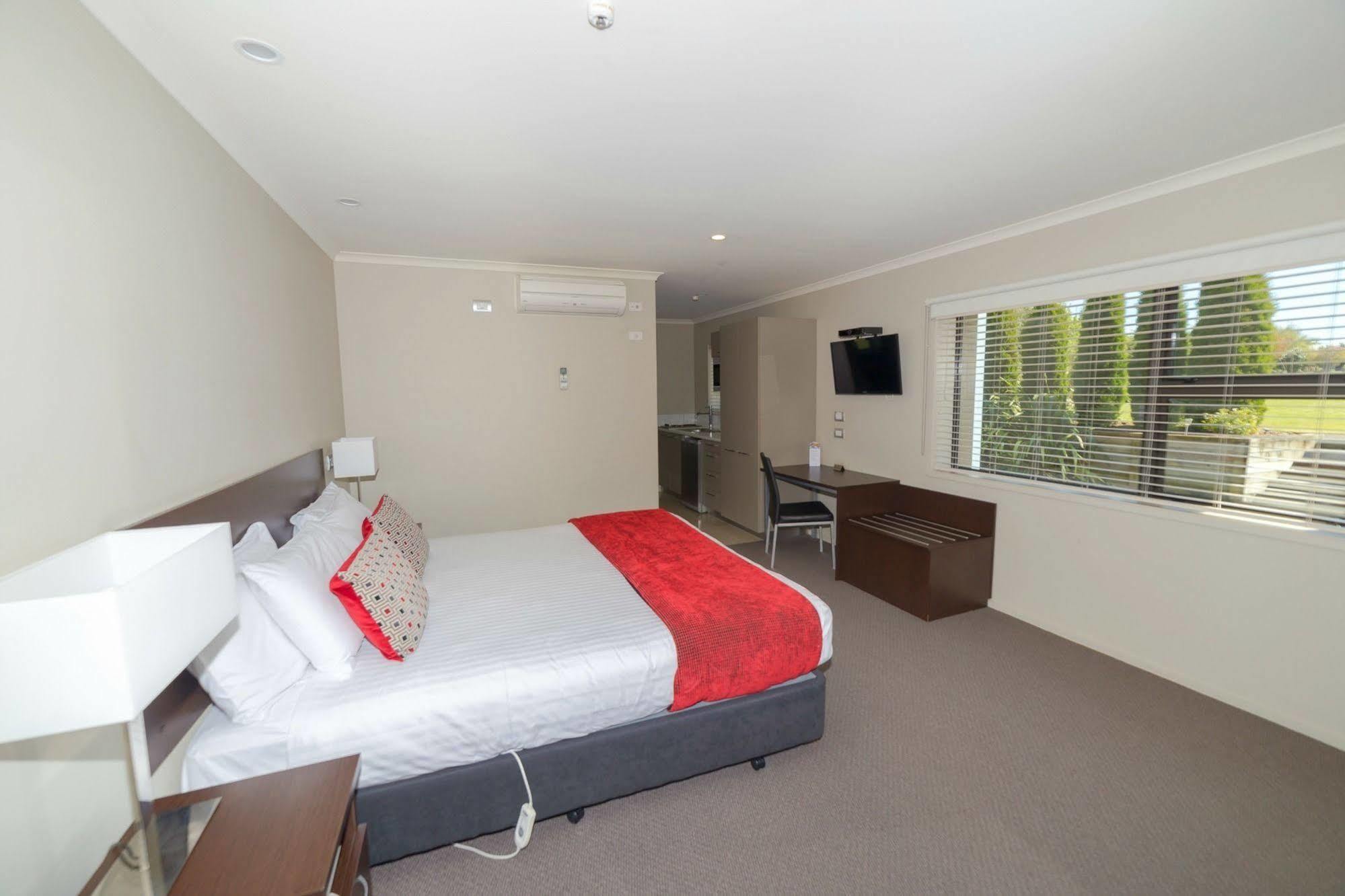 Amity Court Motel Stratford Dış mekan fotoğraf