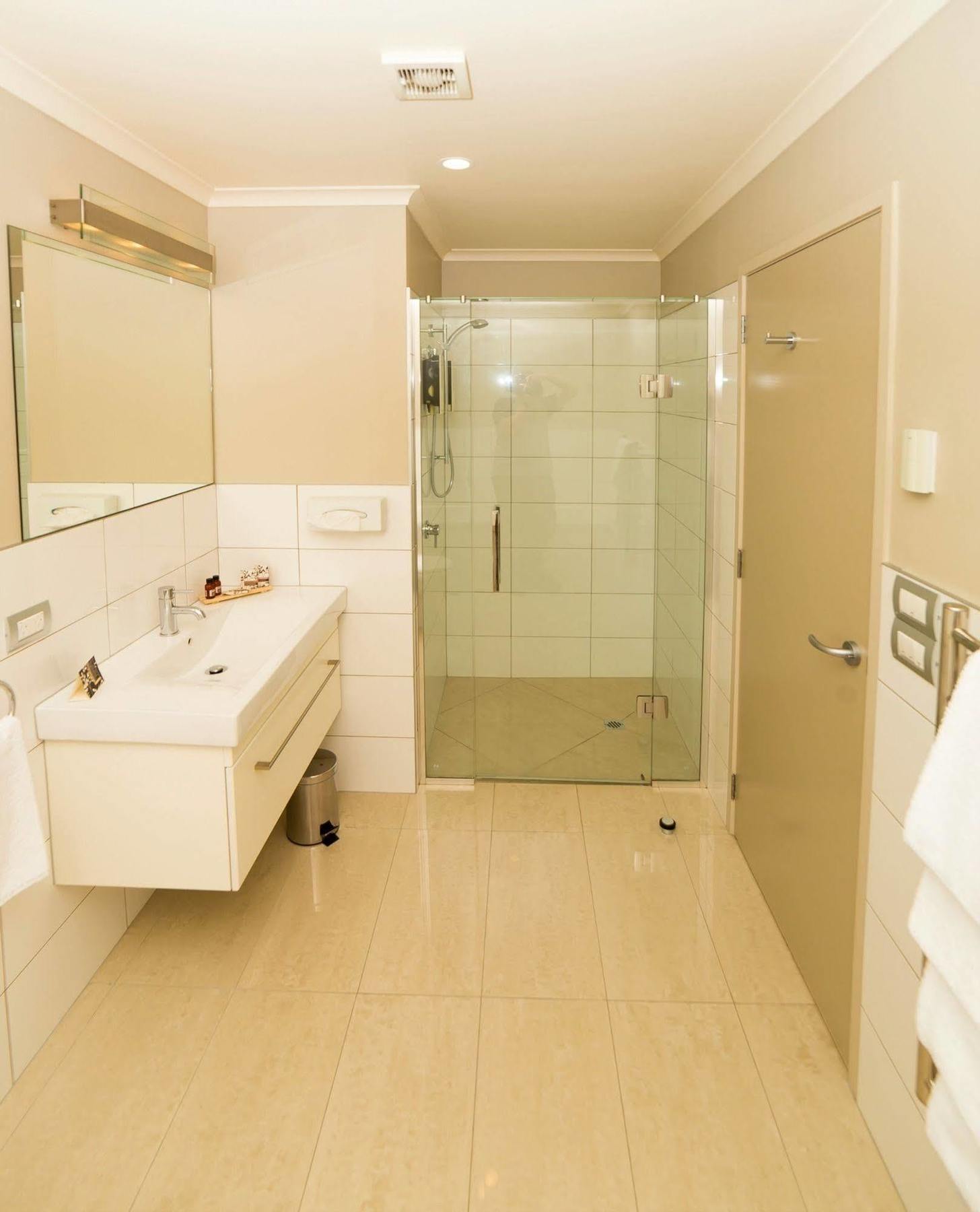 Amity Court Motel Stratford Dış mekan fotoğraf