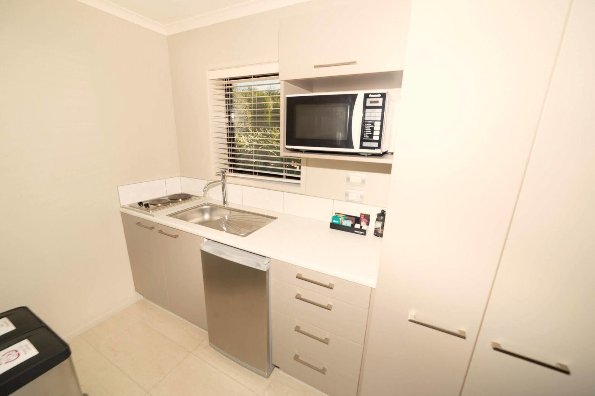Amity Court Motel Stratford Dış mekan fotoğraf
